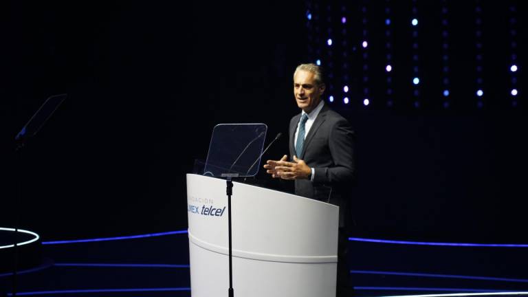 Conferencia de Carlos Slim al inaugurar el encuentro México Siglo XXI de la Fundación Telmex Telcel.