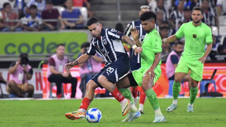 Rayados sufre contra Juárez, pero remonta gracias a un doblete de Sergio Canales