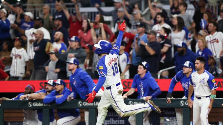 Bravos se aferran al Comodín gracias a walk-off de d’Arnaud