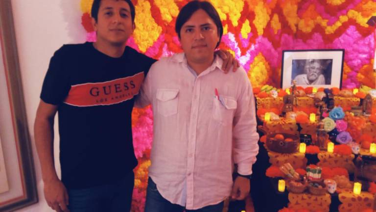 Recuerdan al artista oaxaqueño Francisco Toledo con Altar de Muertos en el Masin