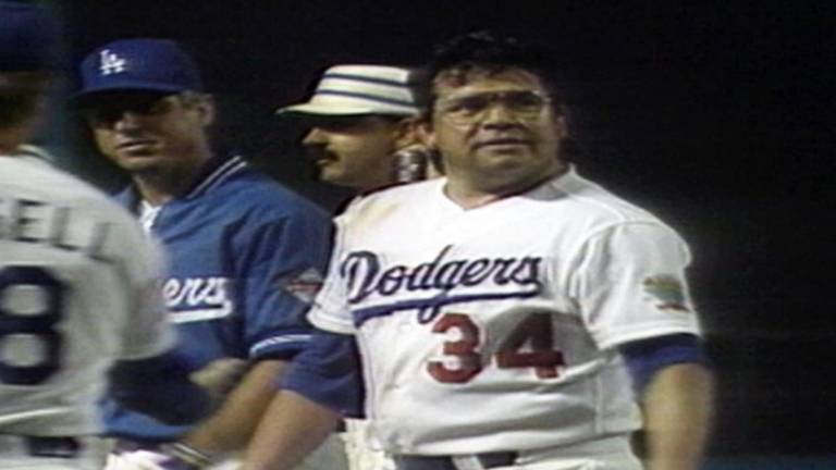 Fernando Valenzuela lanzó un sin hit ni carrera ante Cardenales.