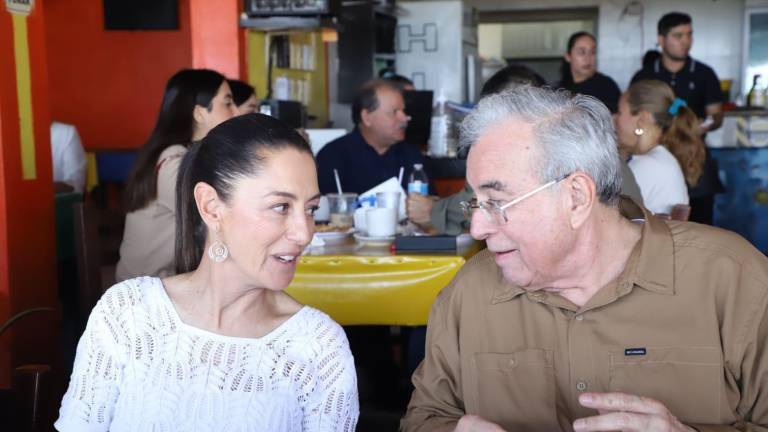 Claudia Sheinbaum Pardo con el Gobernador de Sinaloa en una de las visitas en Mazatlán.