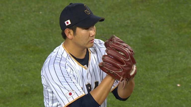 Orioles firma al derecho japonés Tomoyuki Sugano por una temporada