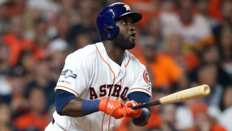 Yordan Álvarez ya tuvo acción con los Astros en el juego del domingo, dentro de la pretemporada.