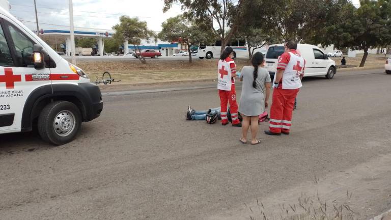 Chocan Moto Y Bicicleta En El Sur De Culiacán