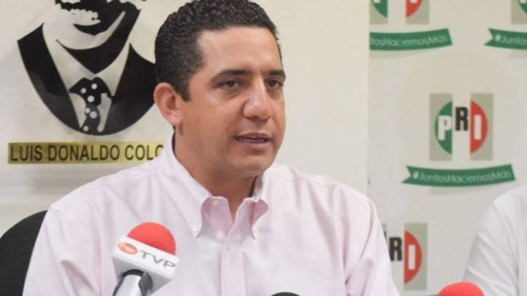 El ex dirigente del PRI en Sinaloa, Jesús Valdés Palazuelo, presentó su renuncia al partido.