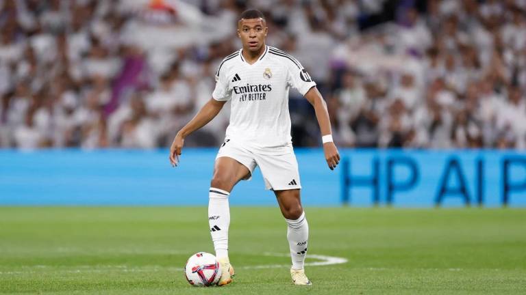 Kylian Mbappé será baja por varias semanas.