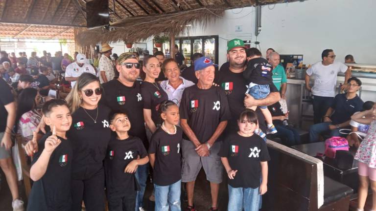 Viven familiares de Marco Verde final olímpica, en Mazatlán