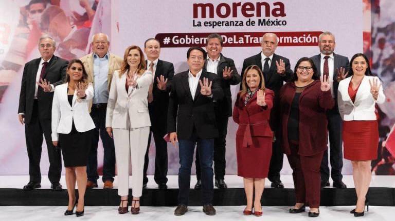 El Gobernador del Estado informó que informó que AMLO emitió un documento con precisiones sobre el actuar de los interesados en ser precandidatos para Presidente de México.