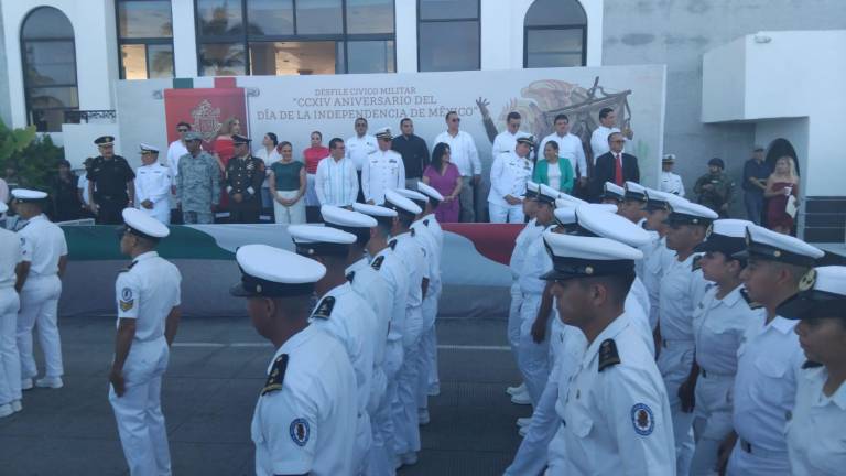 Desfile de la Independencia de México celebrado en Mazatlán.