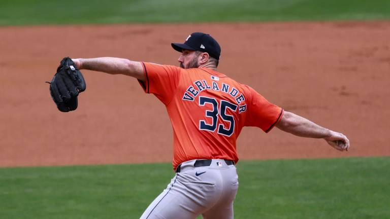 Verlander tiró “entre 27 y 30 pelotas”.