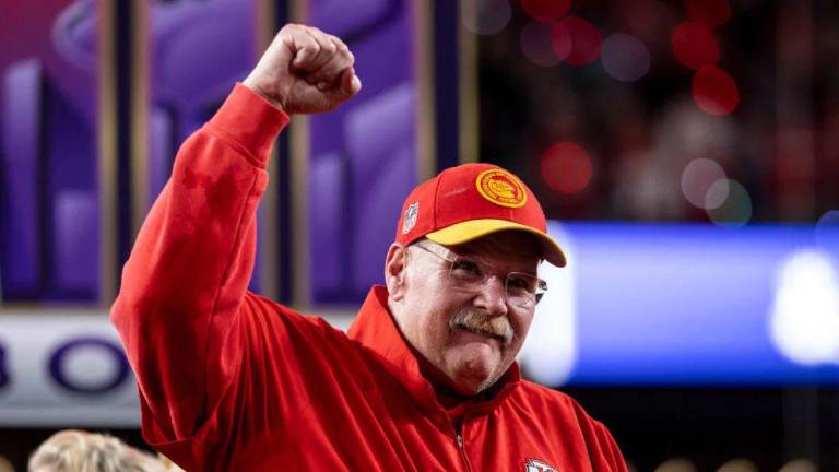 Andy Reid afirma que volverá para la próxima temporada al mando de los Chiefs.