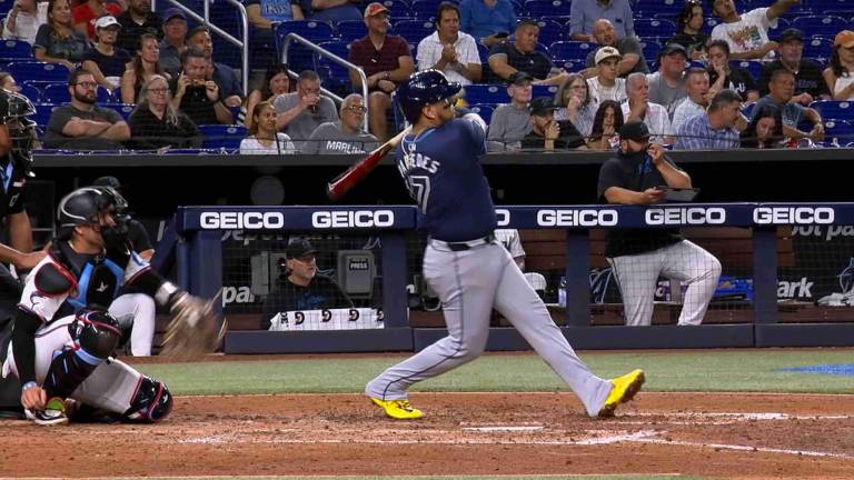 Isaac Paredes contribuye al triunfo de los Rays sobre los Marlins