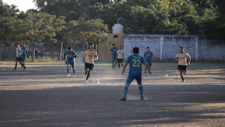 Naval FC se destapa en Liga de Futbol Intermédicos