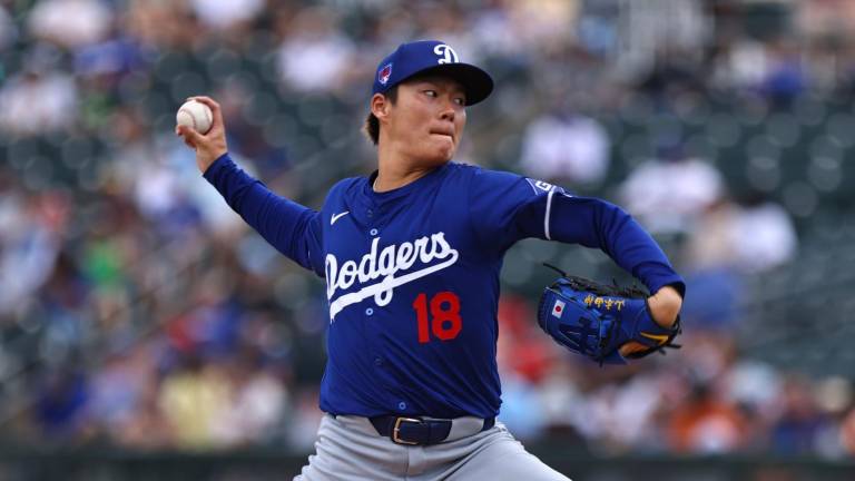 Yoshinobu Yamamoto fue ovacionado en su debut con Dodgers.