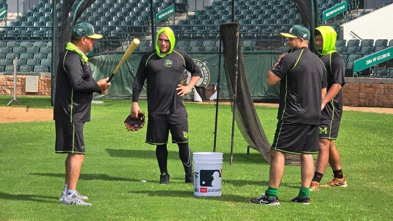 Cañeros de Los Mochis no afloja el paso en su pretemporada.