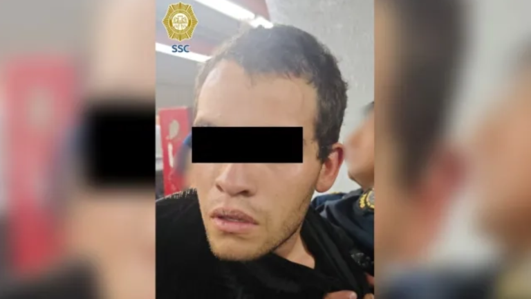 Apuñalan a cuatro personas en el Metro Tacubaya, Línea 7, CDMX; hay un detenido