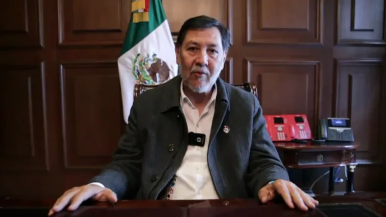 Fernández Noroña anunció que el Pleno de la LXVI Legislatura de la Cámara Alta del Congreso de la Unión, sesionaría en Xicoténcatl.