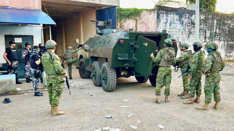 Intervención del Servicio Nacional de Atención Integral a Personas Adultas Privadas de la Libertad y a Adolescentes Infractores en cárceles de Ecuador.