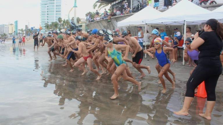 Se espera un buen número de participantes para el Maratón Acuático de Aguas Abiertas “Copa Independencia de Natación Mazatlán 2022”.