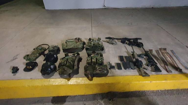 Detienen a dos hombres armados tras persecución en Culiacán