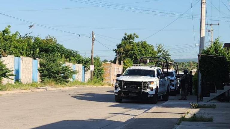 Mantienen Guardia Nacional y Ejército operativo en la colonia Díaz Ordaz, en Culiacán