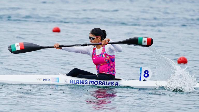 Beatriz Briones y Karina Alanís avanzaron a cuartos de final en el K1-500 metros de París 2024.