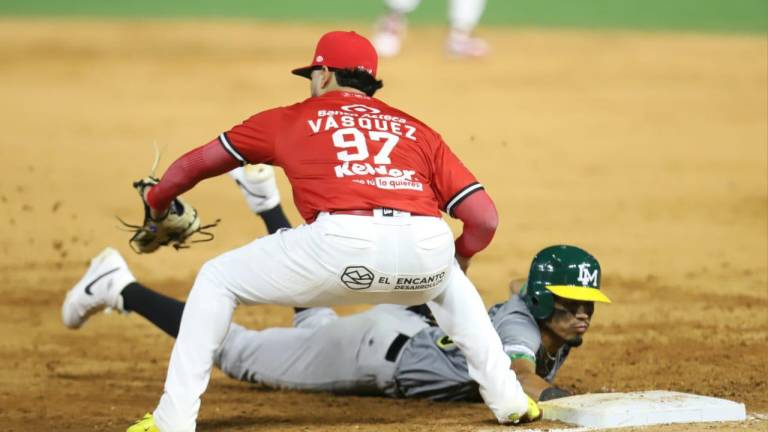 Falla Solano y Venados pierde primer juego ante Los Mochis