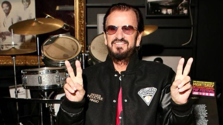 Cancela Ringo Starr su gira por problemas de salud