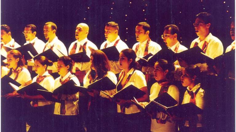 Celebrarán con magna velada musical los 30 años del Coro Ángela Peralta