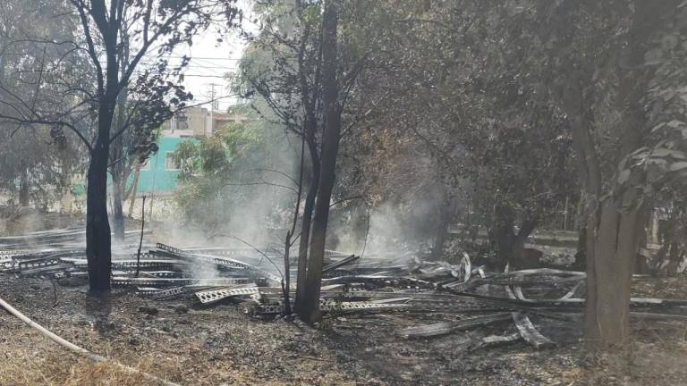 Sitio donde se registró un incendio, en Culiacán.