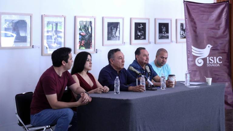 David Zataráin, María Magdalena, Juan Avilés, Lázaro Fernando y Pedro Manzo.