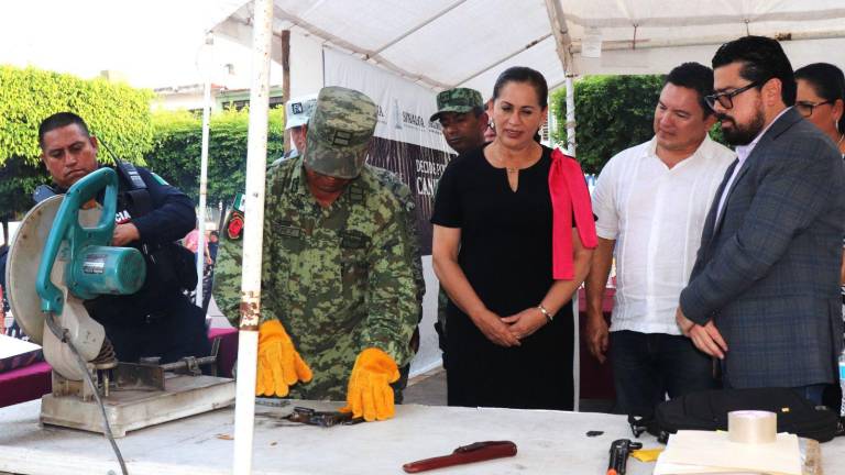 La Campaña de Canje de Armas de Fuego 2023 comenzó este lunes en la Plazuela Ramón Corona.