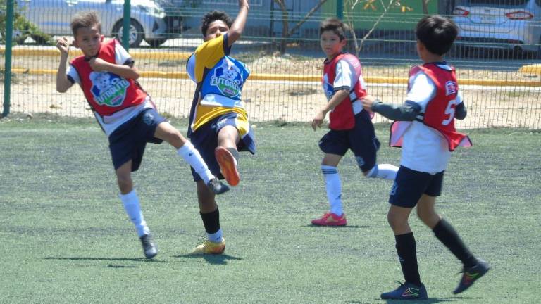 Este miércoles se disputarán las semifinales en Mazatlán del Futbolito Bimbo.