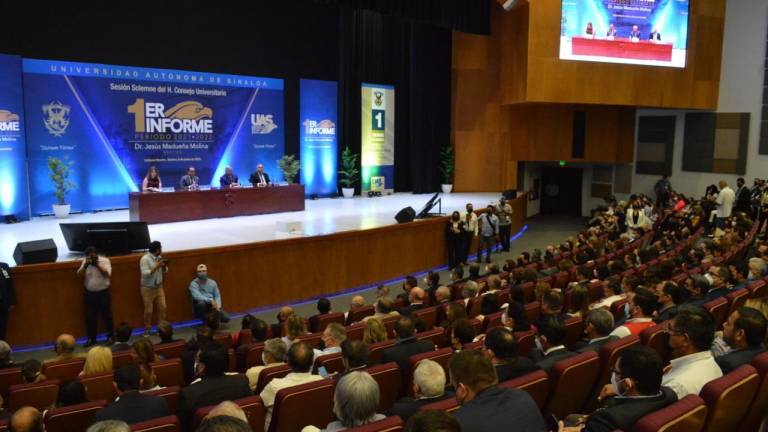 Rinde el Rector su Primer Informe de Labores al frente de la UAS