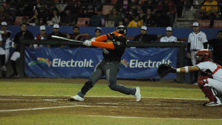 Naranjeros se lleva en extrainnings la serie en Navojoa