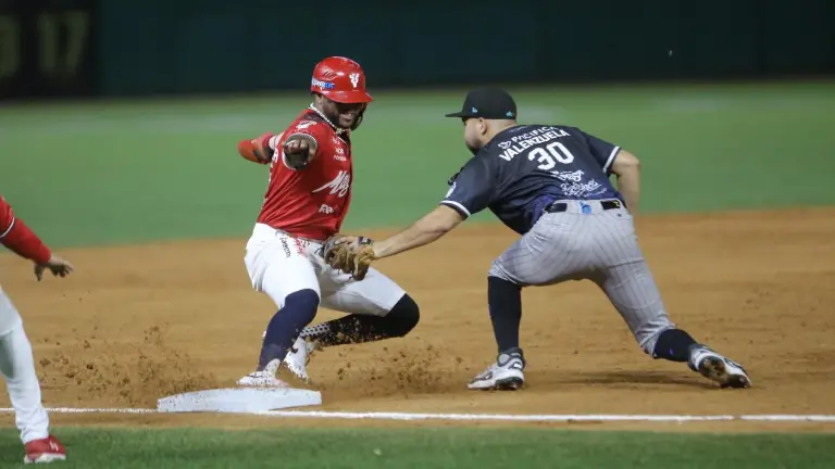 Venados de Mazatlán muestra su ofensiva en el Teodoro Mariscal para vencer a Yaquis.