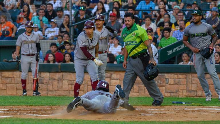 Tomateros se sacude la derrota del día anterior.