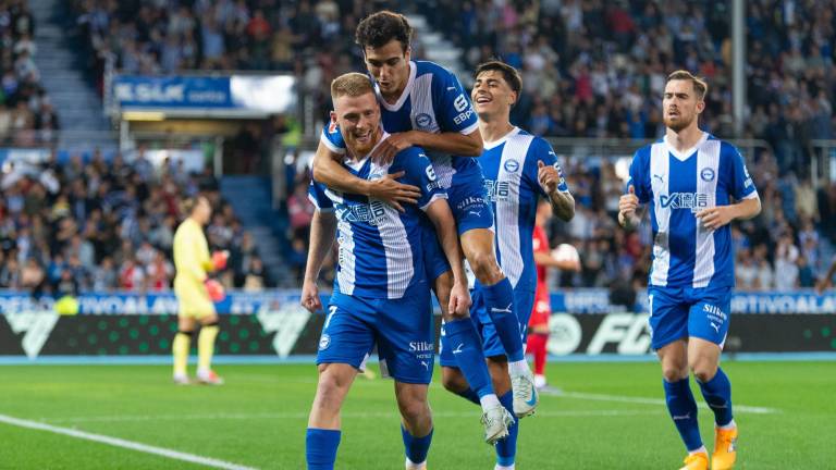 El Alavés superó al Sevilla para llegar a los 10 puntos y mantenerse, así, en la parte alta de la clasificación.