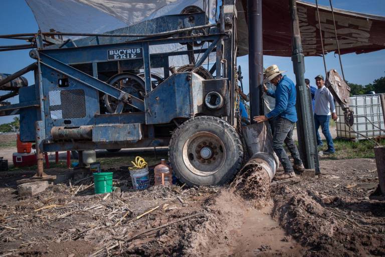 Anuncia Alcalde de Culiacán que hallaron fuente de agua en Bachigualatito