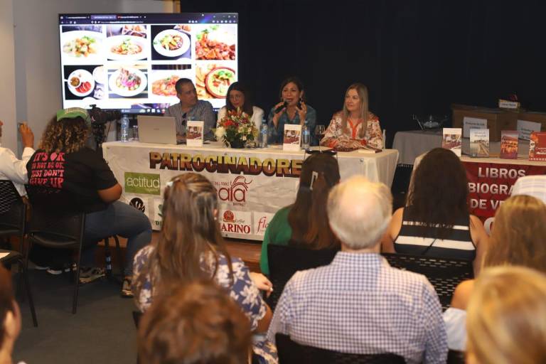 Presentan libro ‘Después del derrumbe, resiliencia. Memorias del Chef Gilberto del Toro’