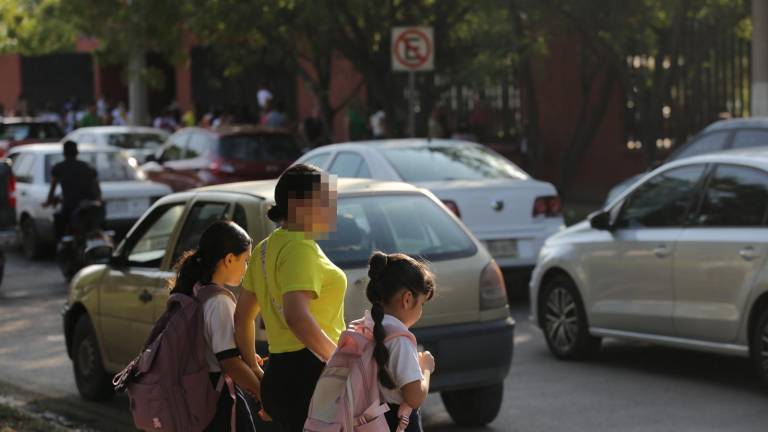 El departamento de Educación Vial pide a las escuelas solicitar estudios técnicos para evitar tráfico.