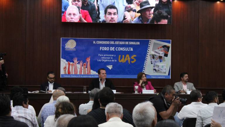 Foro de Consulta del Congreso de Sinaloa sobre la reforma a la Ley Orgánica de la UAS.