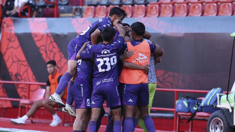 Mazatlán saca la victoria del Estadio Caliente.