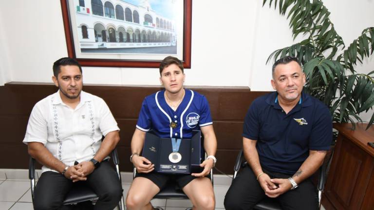 Manuel Iván Tostado, Marco Verde y Radamés Hernández.