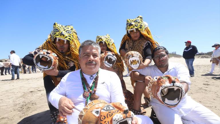 Gregorio Corrales y el Grupo de Bramadores Cosatl estuvieron en el lugar.