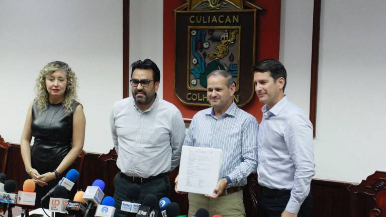 Funcionarios locales y estatales anuncian el regreso de los Ceprofies a Culiacán.