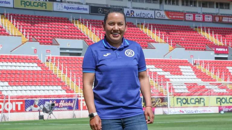 DT de Cruz Azul Femenil responsabiliza a jugadoras de acoso: ‘No seamos las que provoquemos esto’