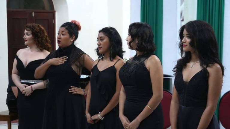 El concierto fue protagonizado por alumnos de la Licenciatura en Canto de la Escuela de Música del Instituto de Cultura de Mazatlán.