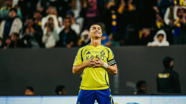 Cristiano Ronaldo lidera al Al Nassr con doblete ante el Damac